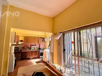 432m2 terreno con casa 3 amb/a refacc, José León Suarez