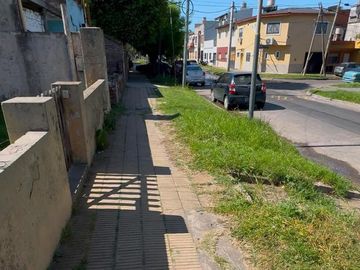 432m2 terreno con casa 3 amb/a refacc, José León Suarez
