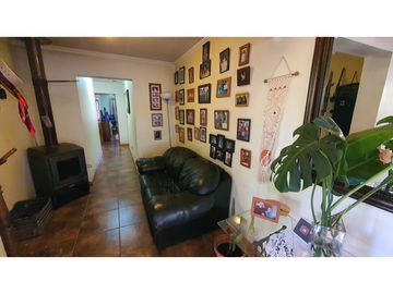 Vende Parcela de Agrado 4D 3B con piscina en Calle Larga