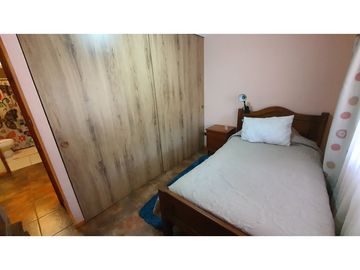 Vende Parcela de Agrado 4D 3B con piscina en Calle Larga