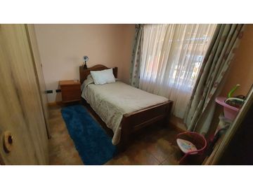 Vende Parcela de Agrado 4D 3B con piscina en Calle Larga