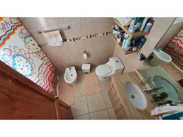 Vende Parcela de Agrado 4D 3B con piscina en Calle Larga
