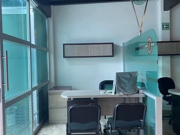 Oficinas Amuebladas en Renta en Prados Verdes, Morelia