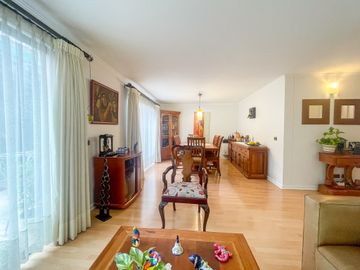 CASA EN VENTA 4 HAB 3 BAÑOS Y 2 ESTAC - SANTA DELIA