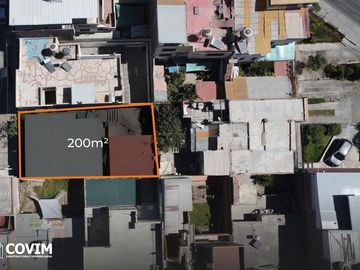 Casa como Terreno en Venta en Cerro Colorado