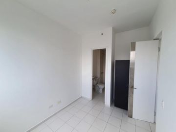 Amplio Apartamento en Ph Altamar con Vista al Mar