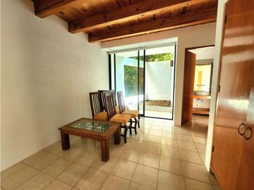 CASA EN VENTA,  VALLE DE BRAVO.