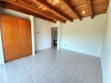 CASA EN VENTA,  VALLE DE BRAVO.