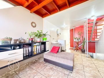 Duplex mas terraza en San Juan de Miraflores a espaldas del Mall Atocongo