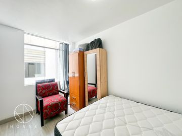 Duplex mas terraza en San Juan de Miraflores a espaldas del Mall Atocongo