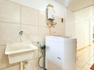 Duplex mas terraza en San Juan de Miraflores a espaldas del Mall Atocongo