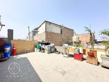 Duplex mas terraza en San Juan de Miraflores a espaldas del Mall Atocongo