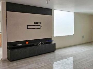 En Venta Casa en Yanahuara – Cerca a Makro y Promart