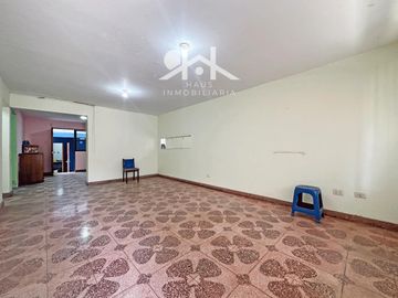 Casa en  SAN JUAN DE MIRAFLORES
