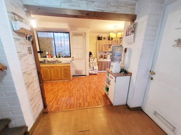 Se vende casa sector Los Bosquinos