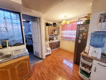 Se vende casa sector Los Bosquinos