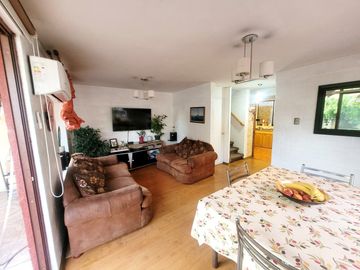 Se vende casa sector Los Bosquinos