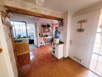 Se vende casa sector Los Bosquinos
