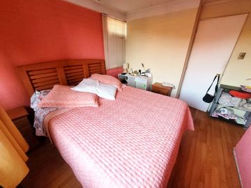 Se vende casa sector Los Bosquinos