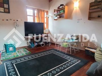 Casa en Venta en Vía Regina / Santa Rita