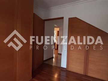 Casa en Venta en Vía Regina / Santa Rita