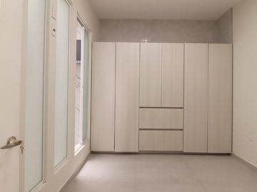 EDIFICIO DE 3 DEPARTAMENTOS EN VENTA EN MORELIA, PIEDRA LISA