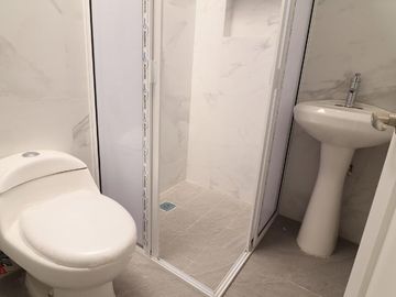EDIFICIO DE 3 DEPARTAMENTOS EN VENTA EN MORELIA, PIEDRA LISA