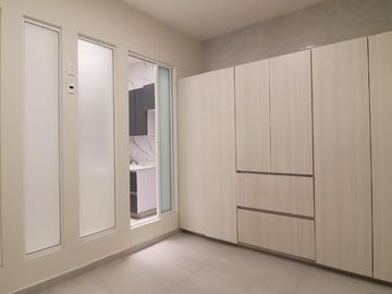 EDIFICIO DE 3 DEPARTAMENTOS EN VENTA EN MORELIA, PIEDRA LISA