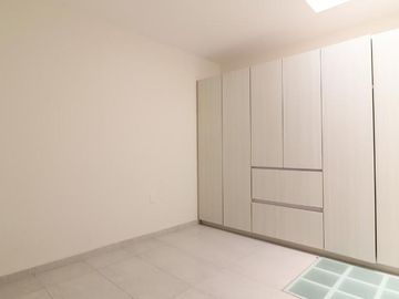 EDIFICIO DE 3 DEPARTAMENTOS EN VENTA EN MORELIA, PIEDRA LISA
