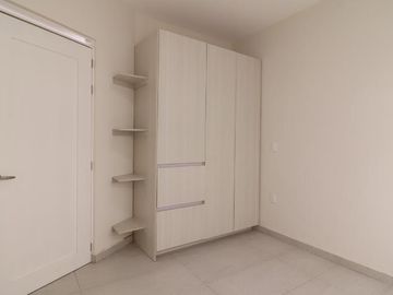 EDIFICIO DE 3 DEPARTAMENTOS EN VENTA EN MORELIA, PIEDRA LISA