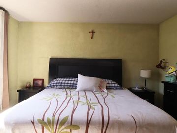 CASA EN VENTA EN MORELIA, ZONA MERCADO DE ABASTOS