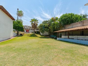 Casa en el lago de Tequesquitengo