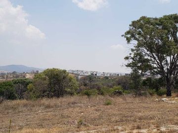 Venta de Terreno en Haras del Bosque 1,070m2 ZONA Acres