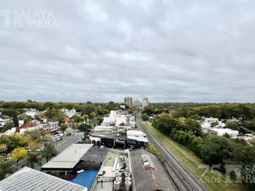 Departamento en Venta 2 ambientes San Isidro piso alto