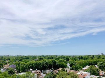 Departamento en Venta 2 ambientes San Isidro piso alto