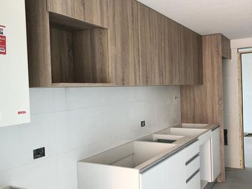 Departamento en Venta 2 ambientes San Isidro piso alto