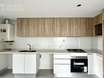Departamento en Venta 2 ambientes San Isidro piso alto