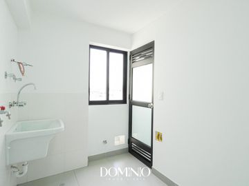 TRIPLEX en Santiago de Surco tambo real