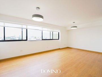 TRIPLEX en Santiago de Surco tambo real