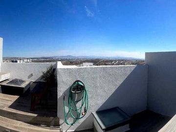 Venta de casa en Cumbres del Lago,Juriquilla