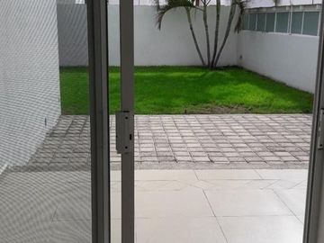VENTA DE CASA EN CUMBRES DEL LAGO, JURIQUILLA