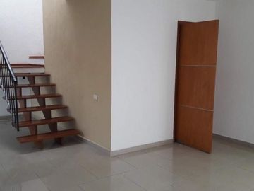 VENTA DE CASA EN CUMBRES DEL LAGO, JURIQUILLA