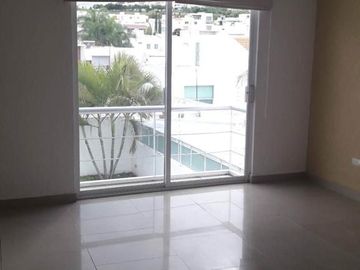 VENTA DE CASA EN CUMBRES DEL LAGO, JURIQUILLA