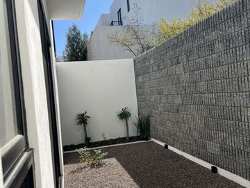 CASA EN VENTA EN ZIBATÁ QUERÉTARO