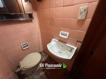 Venta Casa Quinta con Parque y Pileta - Moreno