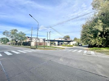 Depto Venta Altos de Benavidez, 3 amb con Trza Parri Cochera