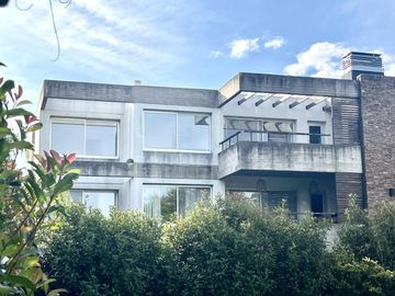 Depto Venta Altos de Benavidez, 3 amb con Trza Parri Cochera