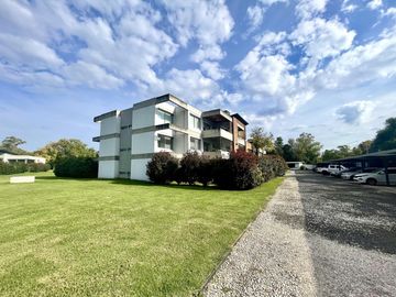 Depto Venta Altos de Benavidez, 3 amb con Trza Parri Cochera