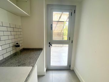 Depto Venta Altos de Benavidez, 3 amb con Trza Parri Cochera