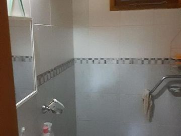 Venta Casa en Bariloche km5 Bustillo a 2 cuadras del Lago Nahuel Huapi